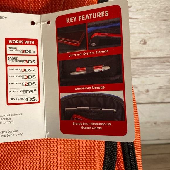 The 3DS Super Mario Universal Transporter Case - Picture 5 of 12